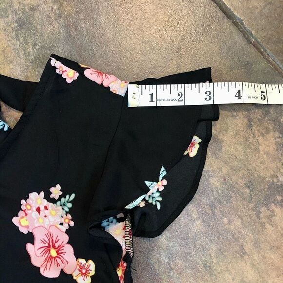 Twine and String Women’s Plus Floral Black Sheer Blouse Pom Pom Trim Size XL - Picture 7 of 10